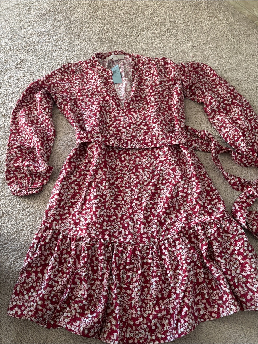 LOFT Red Floral Wrap-Style Dress with White Daisy Print nwt xxs petite